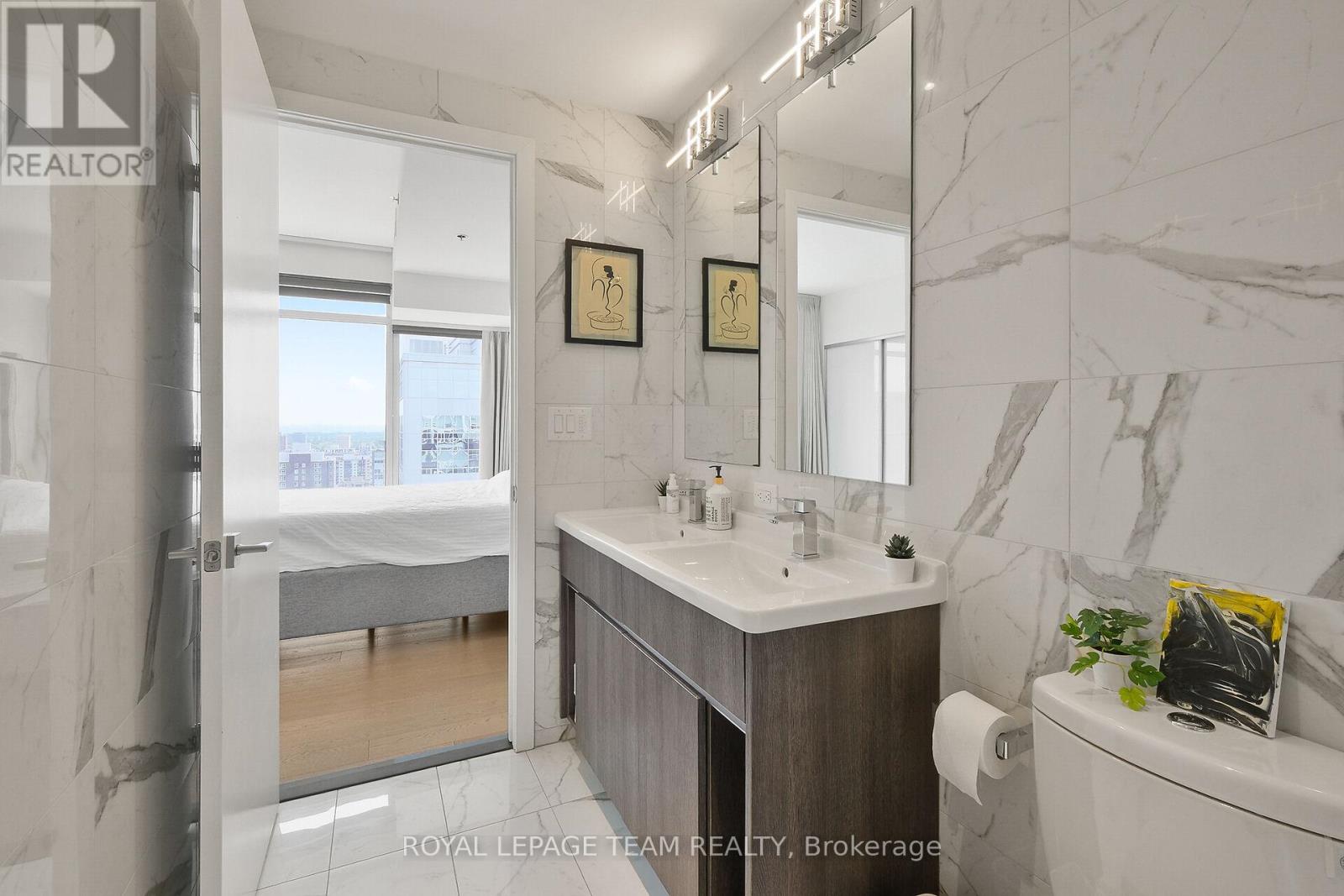 2204 - 199 Slater Street Street, Ottawa, Ontario  K1P 0C8 - Photo 24 - X12295899