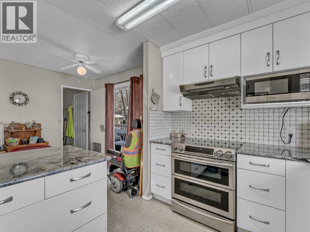 342 Cornell Crescent Sw, Medicine Hat, Alberta  T1A 7Z3 - Photo 13 - A2272796