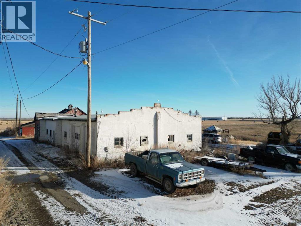 24 213032 Twp Rd. 94, Rural Lethbridge County, Alberta  T1J 5R2 - Photo 18 - A2281485