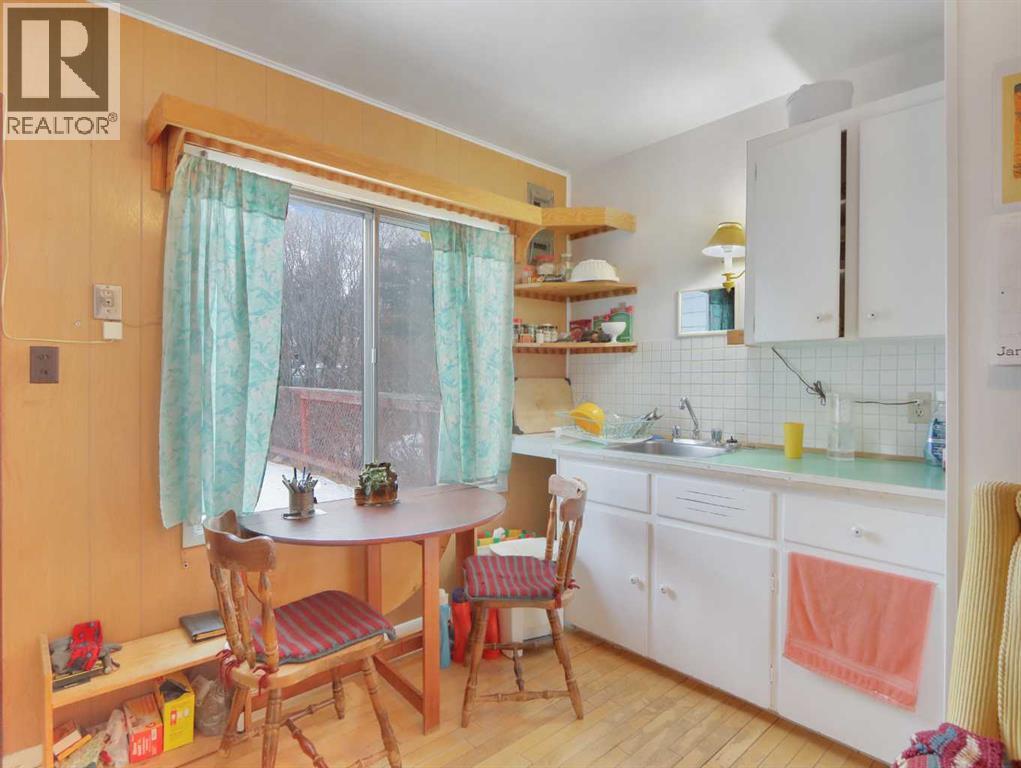 906 Main Street, Canmore, Alberta  T1W 1P3 - Photo 17 - A2274924