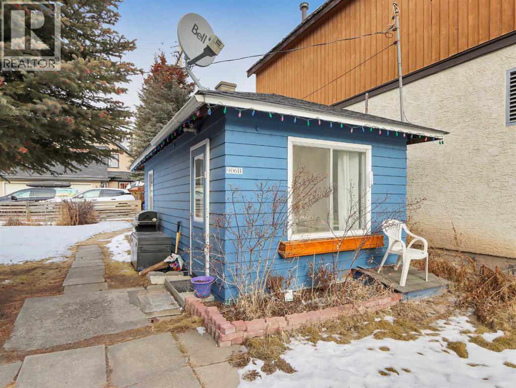 906 Main Street, Canmore, Alberta  T1W 1P3 - Photo 3 - A2274924