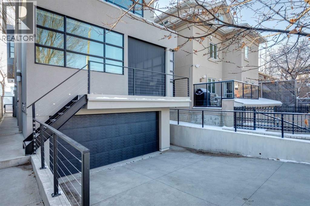 530 Crescent Road Nw, Calgary, Alberta  T2M 4A5 - Photo 42 - A2281135