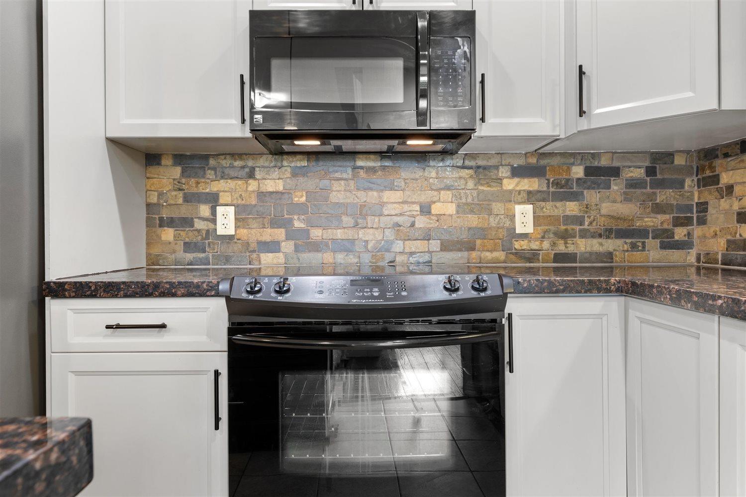 107 46021 Second Avenue, Chilliwack Downtown, Chilliwack, British Columbia  V2P 1S6 - Photo 9 - R3084616