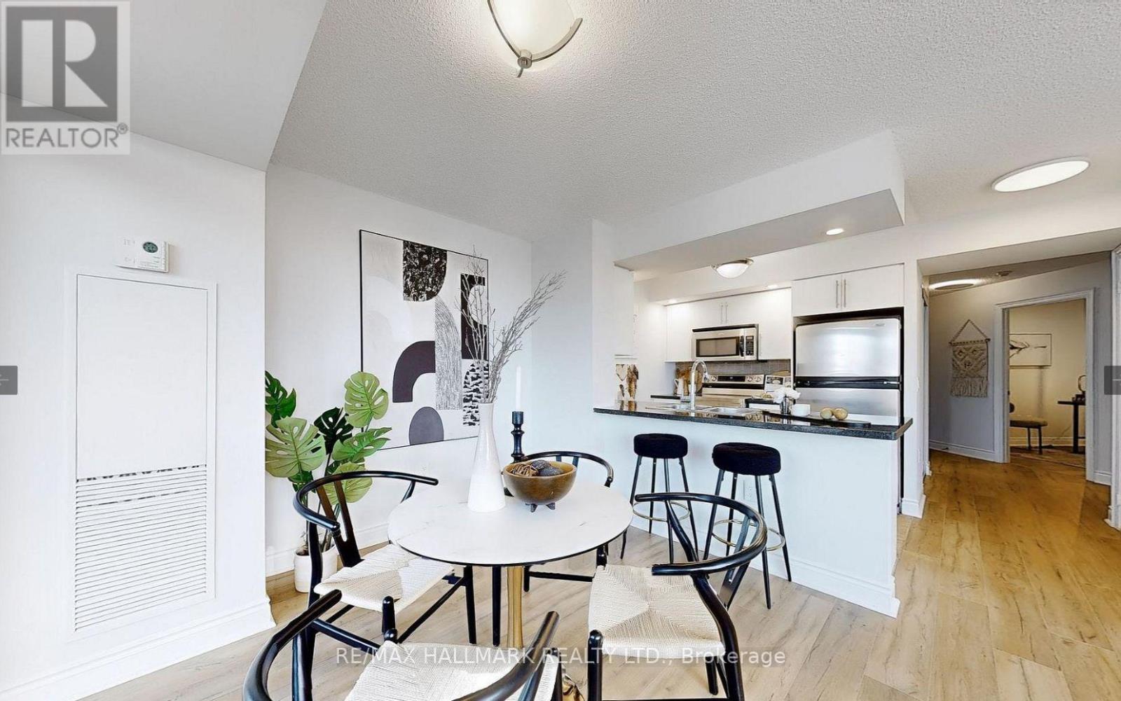 1719 - 500 Doris Avenue, Toronto, Ontario  M2N 0C7 - Photo 9 - C12740470