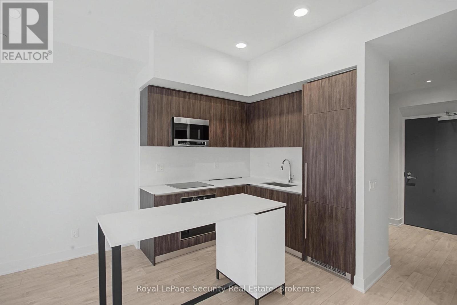 1305 - 8 Cumberland Street, Toronto, Ontario  M4W 0B6 - Photo 16 - C12740570