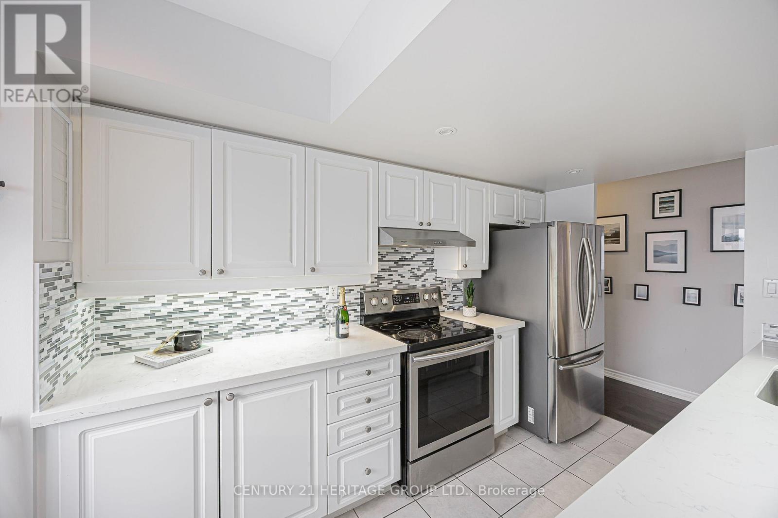 2510 - 1 Rean Drive, Toronto, Ontario  M2K 3C1 - Photo 11 - C12740578