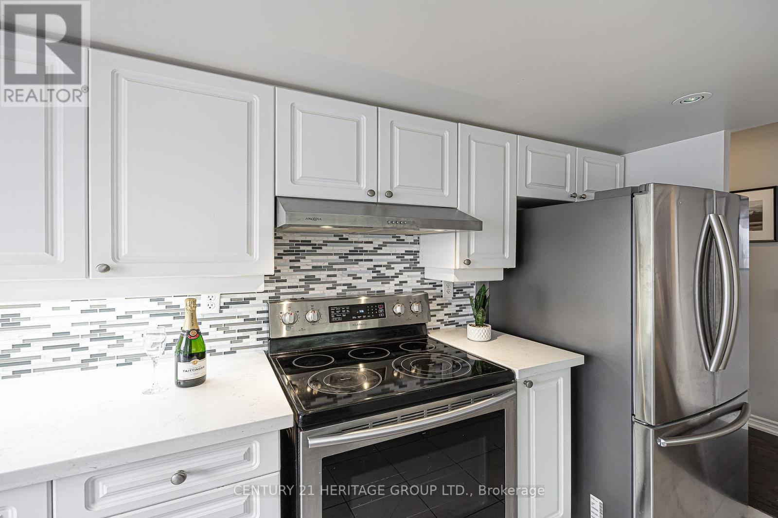 2510 - 1 Rean Drive, Toronto, Ontario  M2K 3C1 - Photo 12 - C12740578