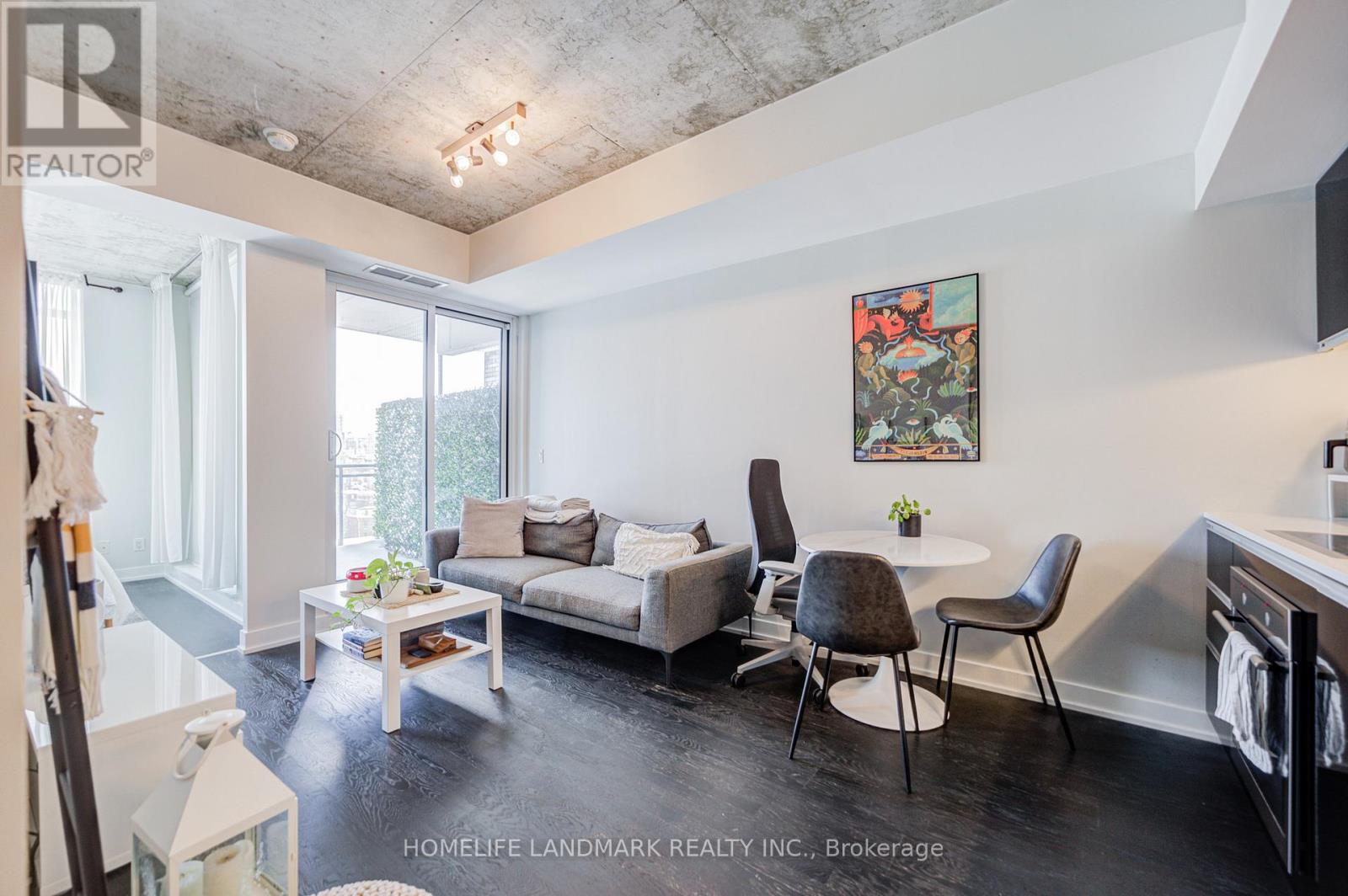 1028 - 20 Minowan Miikan Lane E, Toronto, Ontario  M6J 0E5 - Photo 5 - C12740604