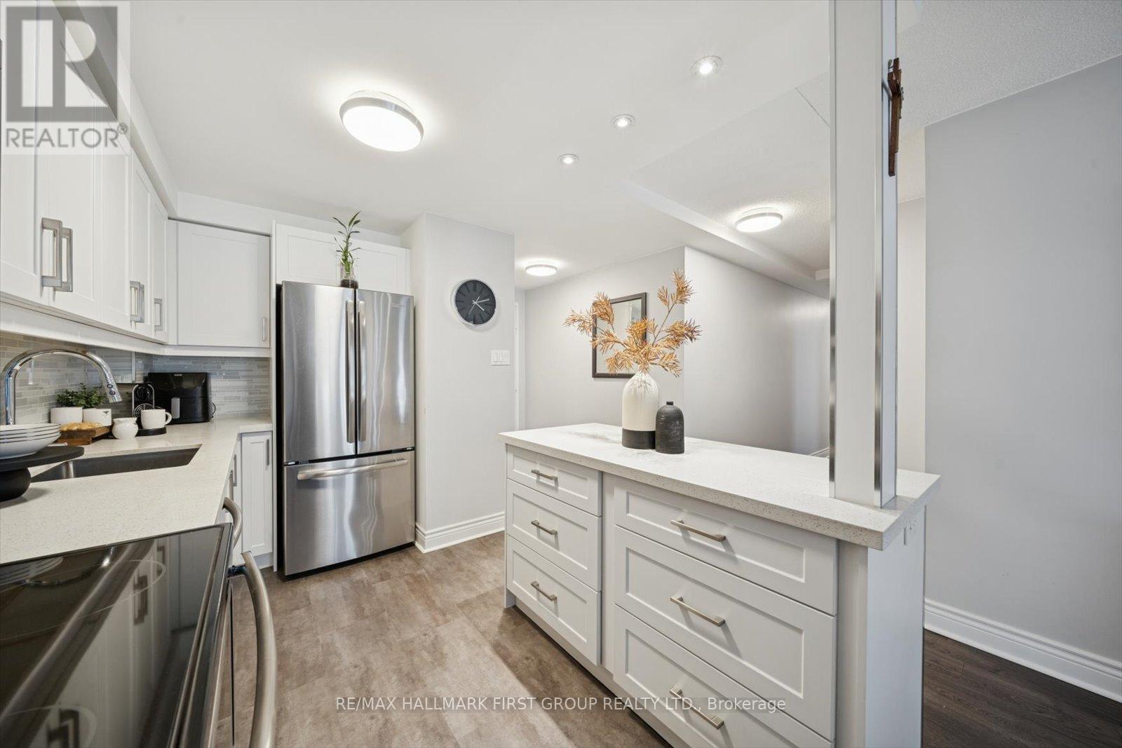 303 - 1540 Pickering Parkway, Pickering, Ontario  L1V 3V9 - Photo 6 - E12740518