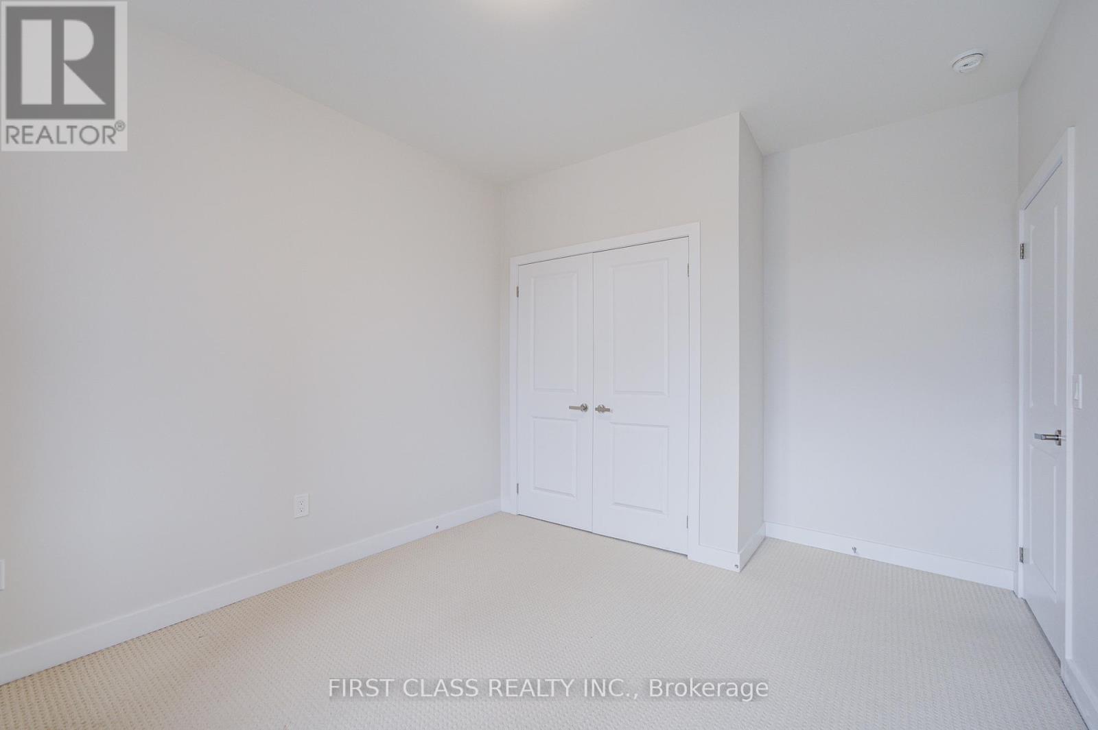 52 Helliwell Crescent, Richmond Hill, Ontario  L4E 1C7 - Photo 18 - N12740512