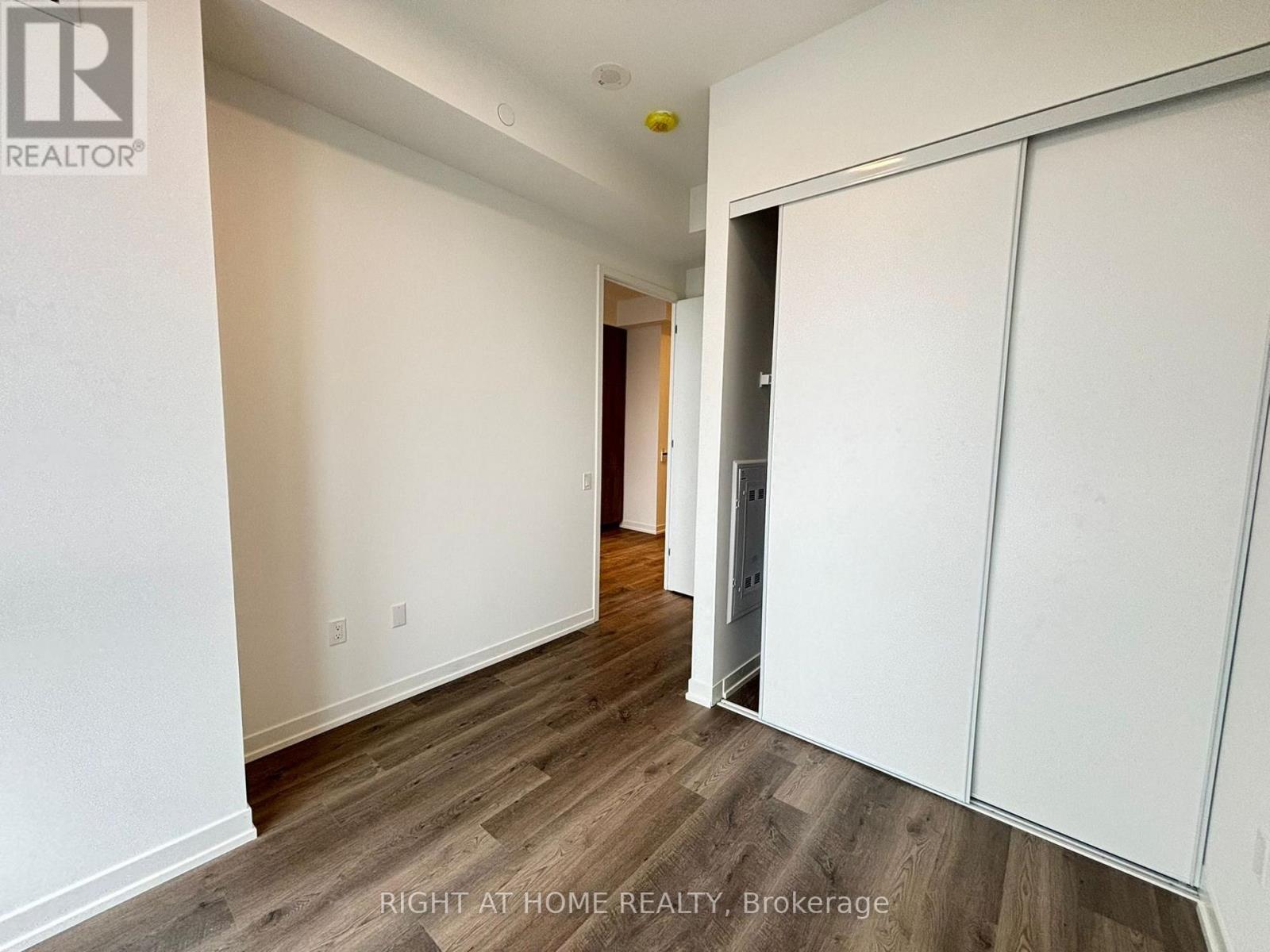 5308 - 8 Interchange Way, Vaughan, Ontario  L4K 0R2 - Photo 6 - N12740536