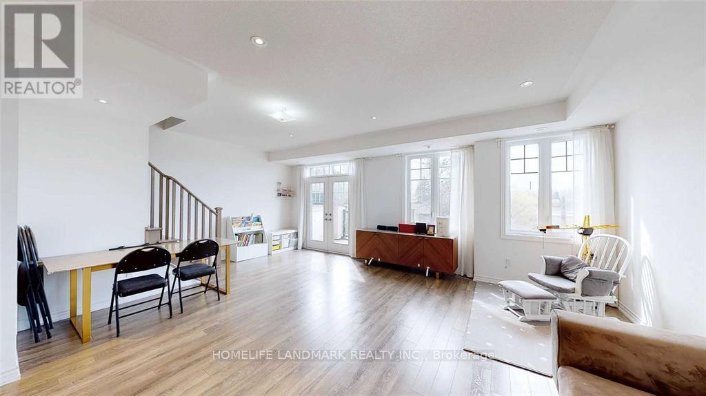 484 Arthur Bonner Avenue, Markham, Ontario  L6B 1N1 - Photo 13 - N12740554