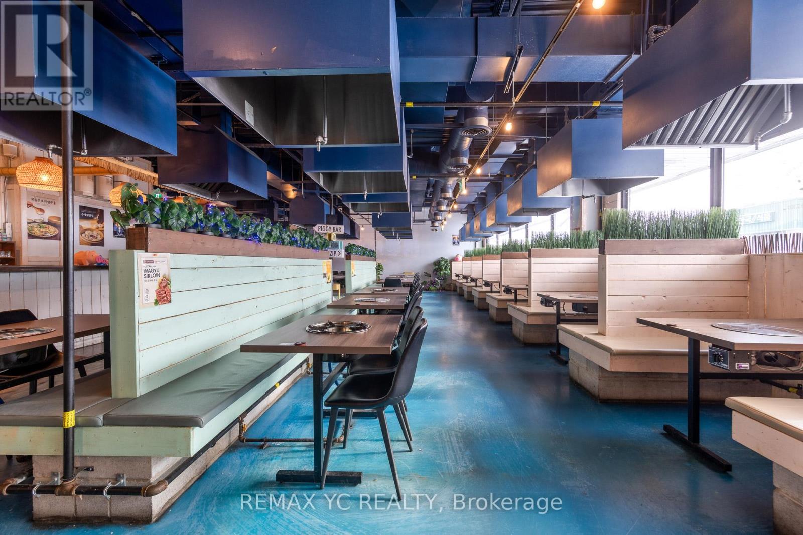 27 - 5 Glen Cameron Road, Markham, Ontario  L3T 5W2 - Photo 5 - N12740574