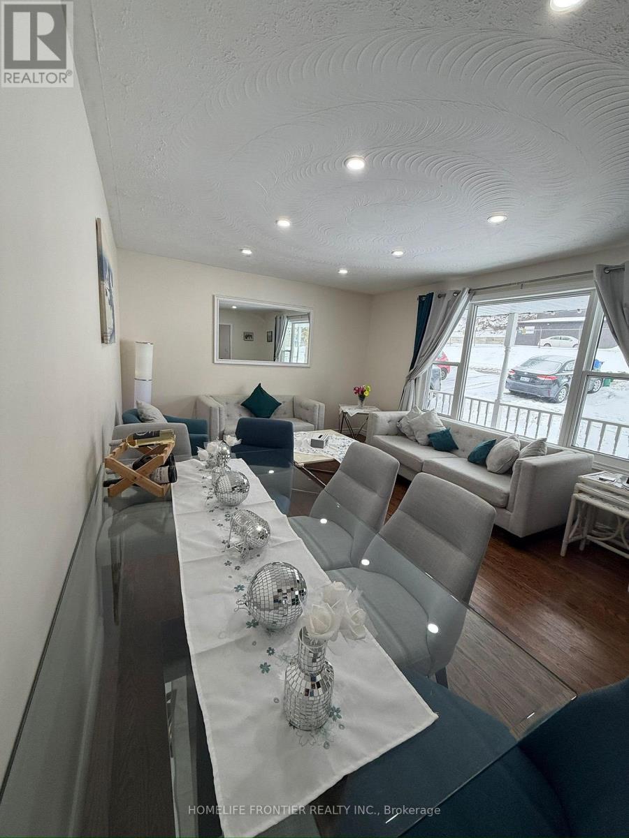 98 The Queensway South Avenue S, Georgina, Ontario  L4P 1Z4 - Photo 13 - N12740576