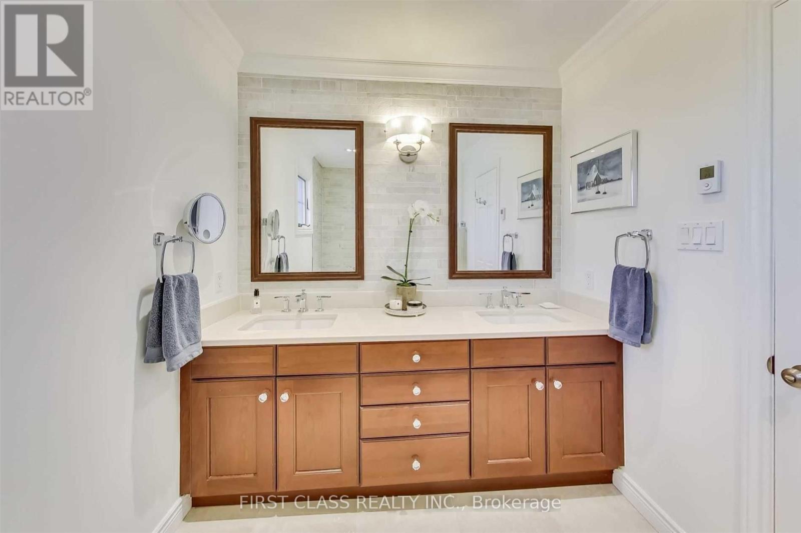 20 East Drive E, Markham, Ontario  L6G 1A4 - Photo 20 - N12740584