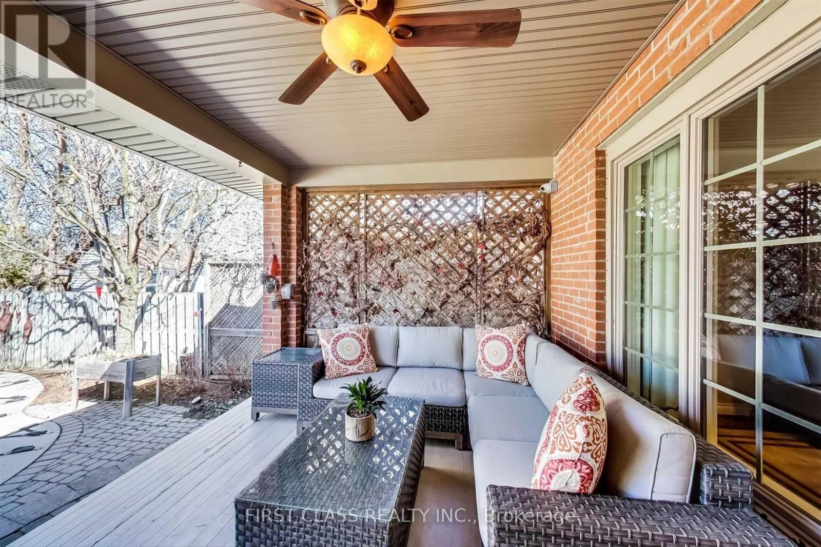 20 East Drive E, Markham, Ontario  L6G 1A4 - Photo 26 - N12740584