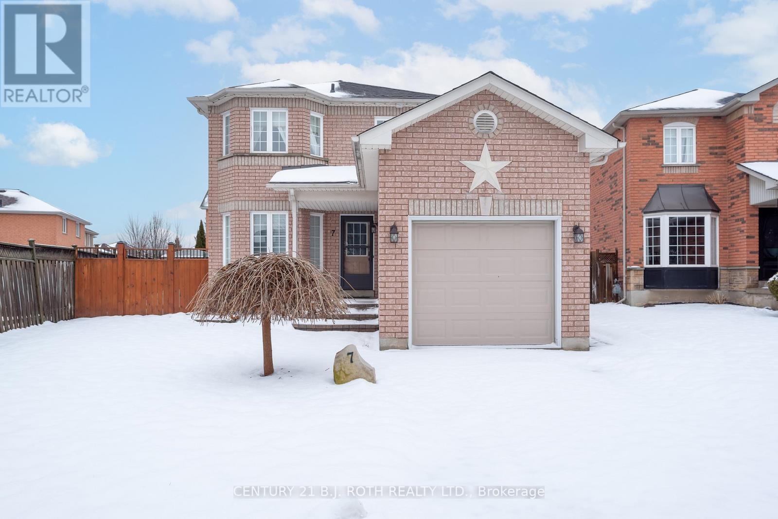 7 Drake Drive, Barrie (Painswick South), Ontario  L4N 8W3 - Photo 1 - S12740510