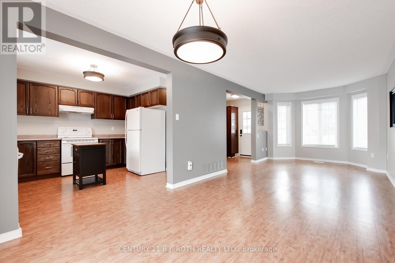 7 Drake Drive, Barrie (Painswick South), Ontario  L4N 8W3 - Photo 13 - S12740510