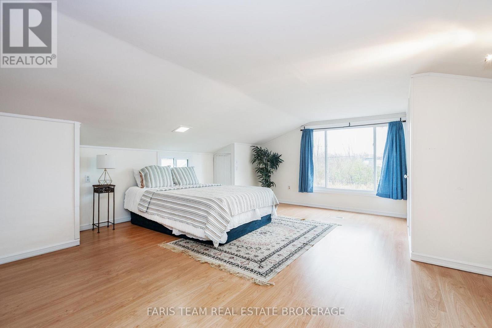 3 Courtland Street, Orillia, Ontario  L3V 1A4 - Photo 19 - S12740528