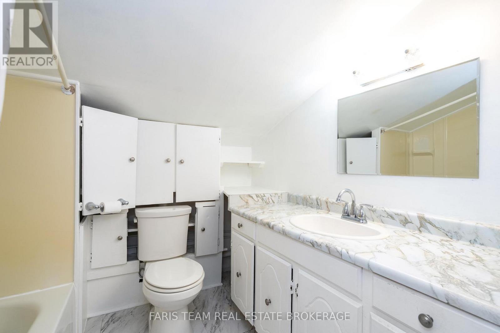 3 Courtland Street, Orillia, Ontario  L3V 1A4 - Photo 22 - S12740528