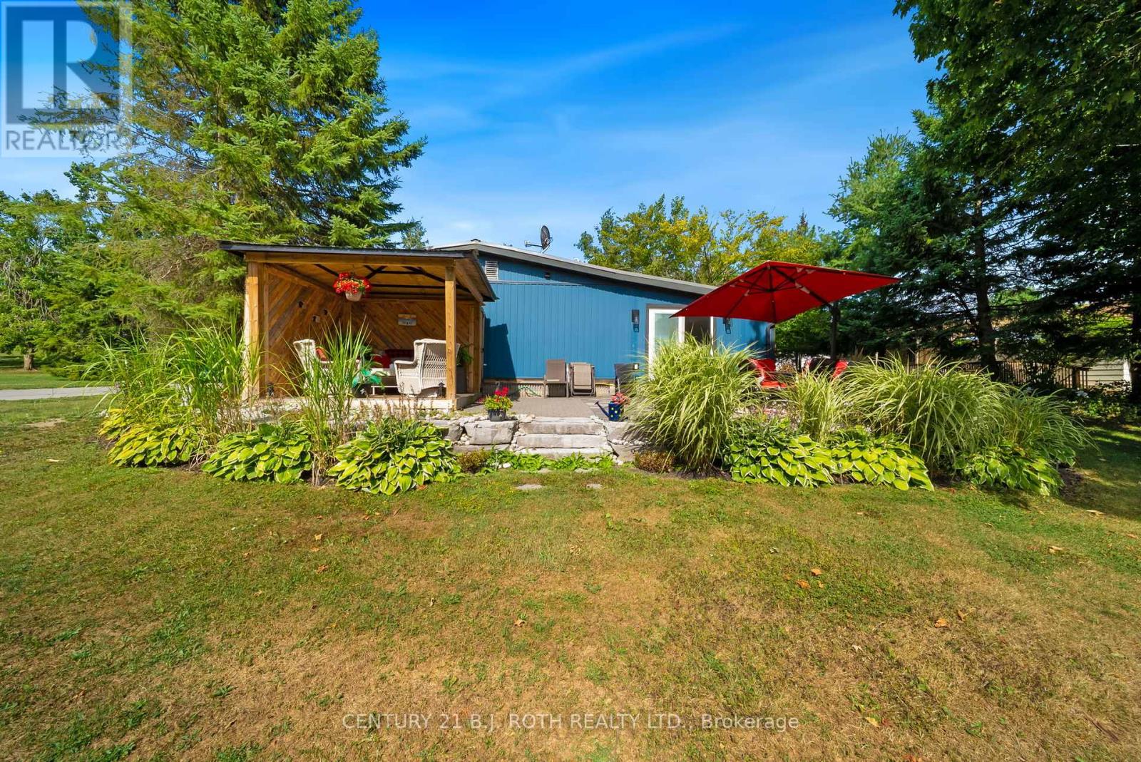 1 Maple Crescent, Oro-Medonte, Ontario  L0L 1T0 - Photo 15 - S12740580
