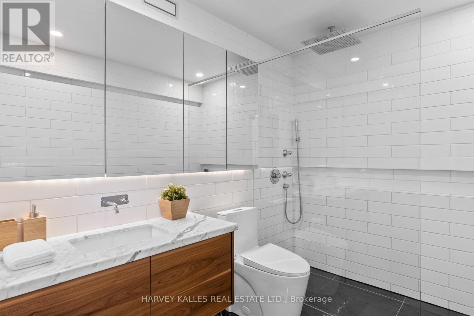 311 - 300 Manitoba Street, Toronto, Ontario  M8Y 4G6 - Photo 13 - W12740252