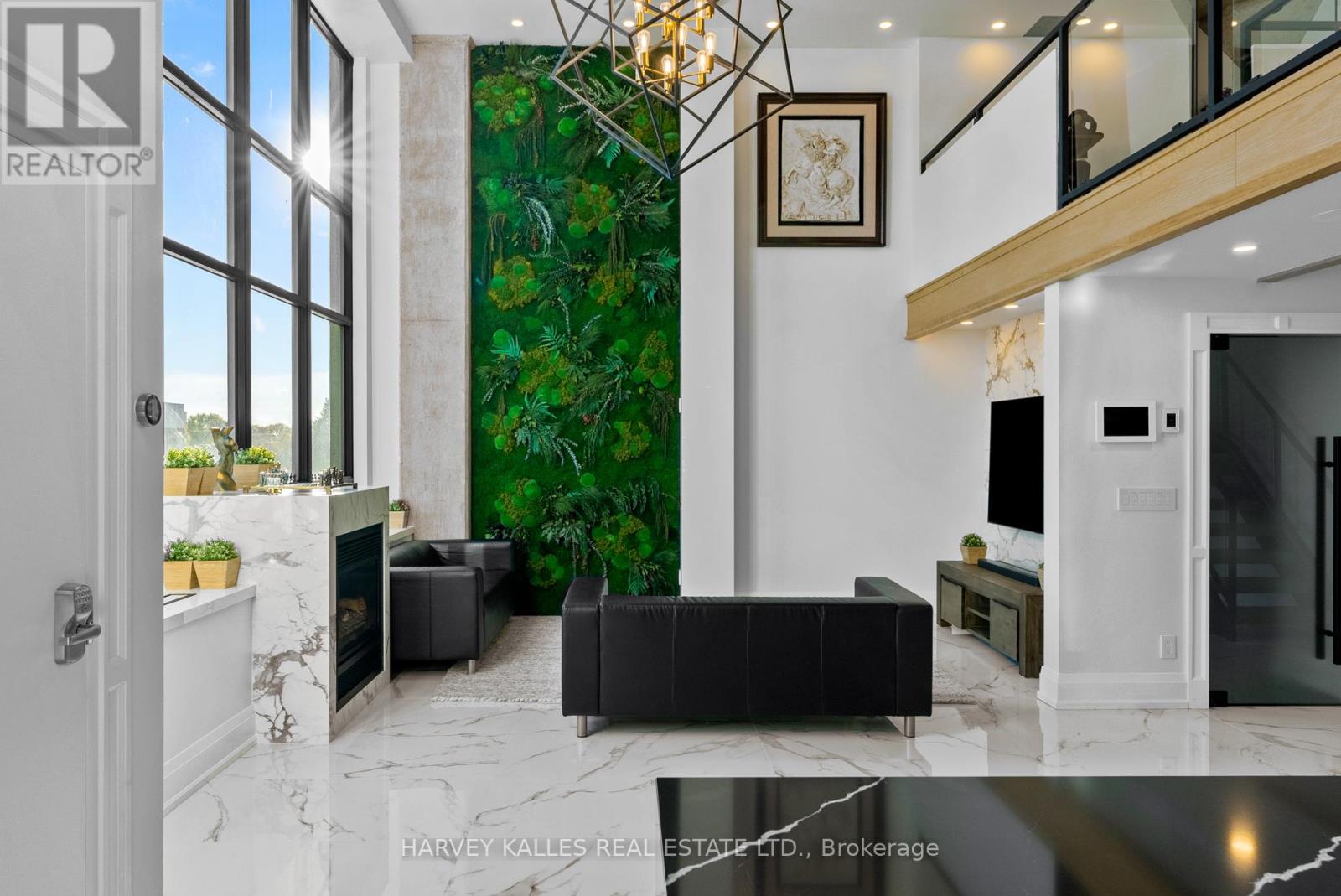 311 - 300 Manitoba Street, Toronto, Ontario  M8Y 4G6 - Photo 6 - W12740252