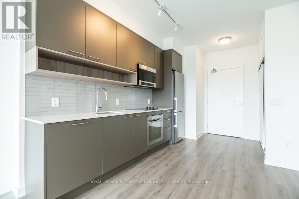 611 - 3005 Pine Glen Road, Oakville, Ontario  L6M 4J3 - Photo 2 - W12740468