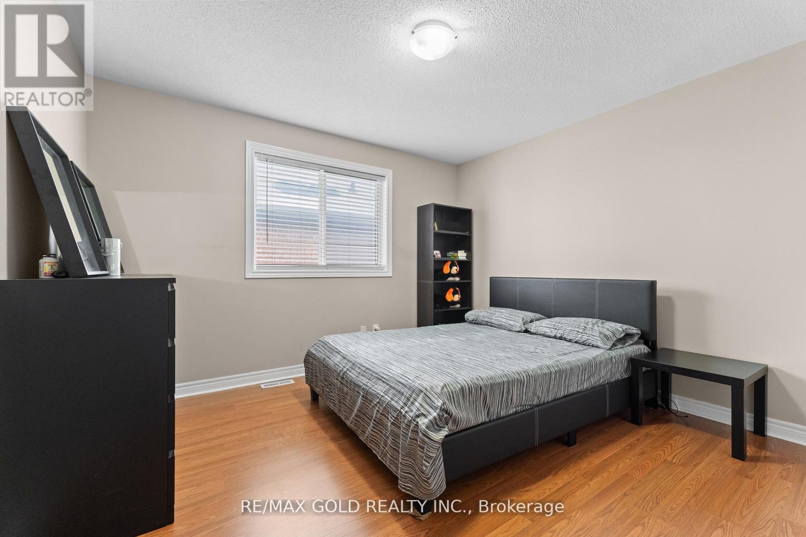 23 Runnymede Crescent, Brampton, Ontario  L6R 2L0 - Photo 29 - W12740482