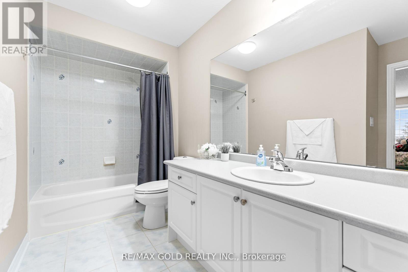 23 Runnymede Crescent, Brampton, Ontario  L6R 2L0 - Photo 33 - W12740482