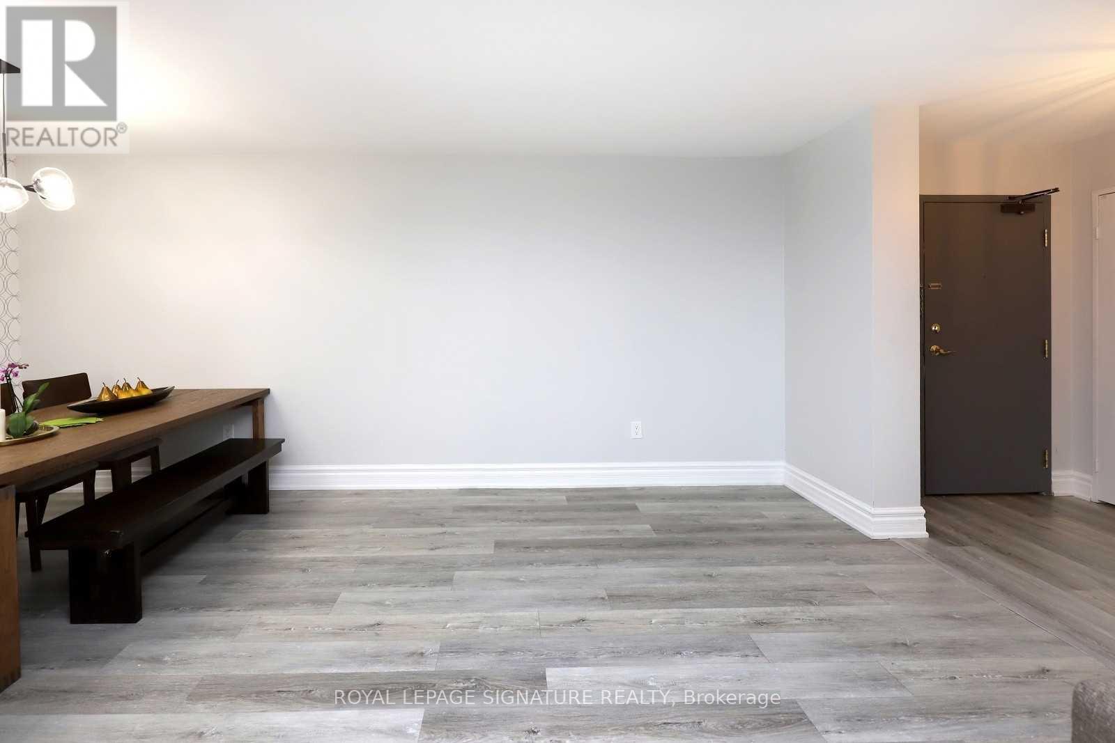 1101 - 100 County Court Boulevard, Brampton, Ontario  L6W 3X1 - Photo 3 - W12740516