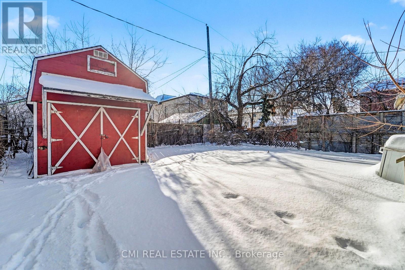 3032 Victory Crescent, Mississauga, Ontario  L4T 1L4 - Photo 13 - W12740522