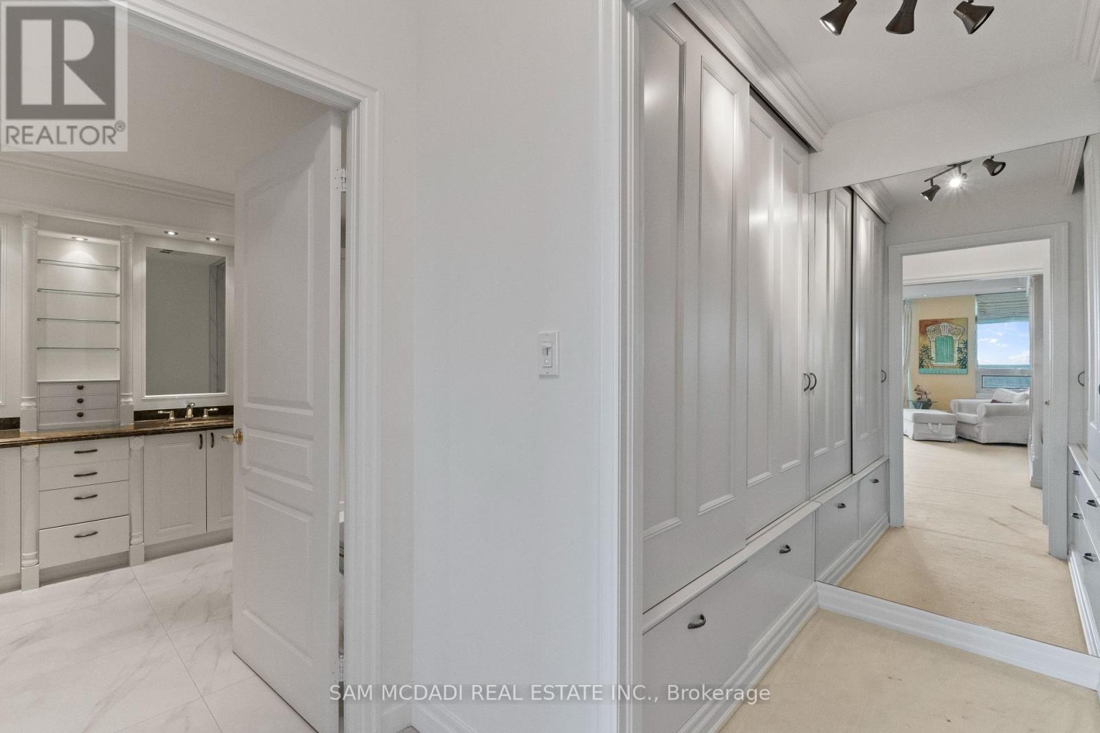 509 - 65 Port Street E, Mississauga, Ontario  L5G 4V3 - Photo 34 - W12740542