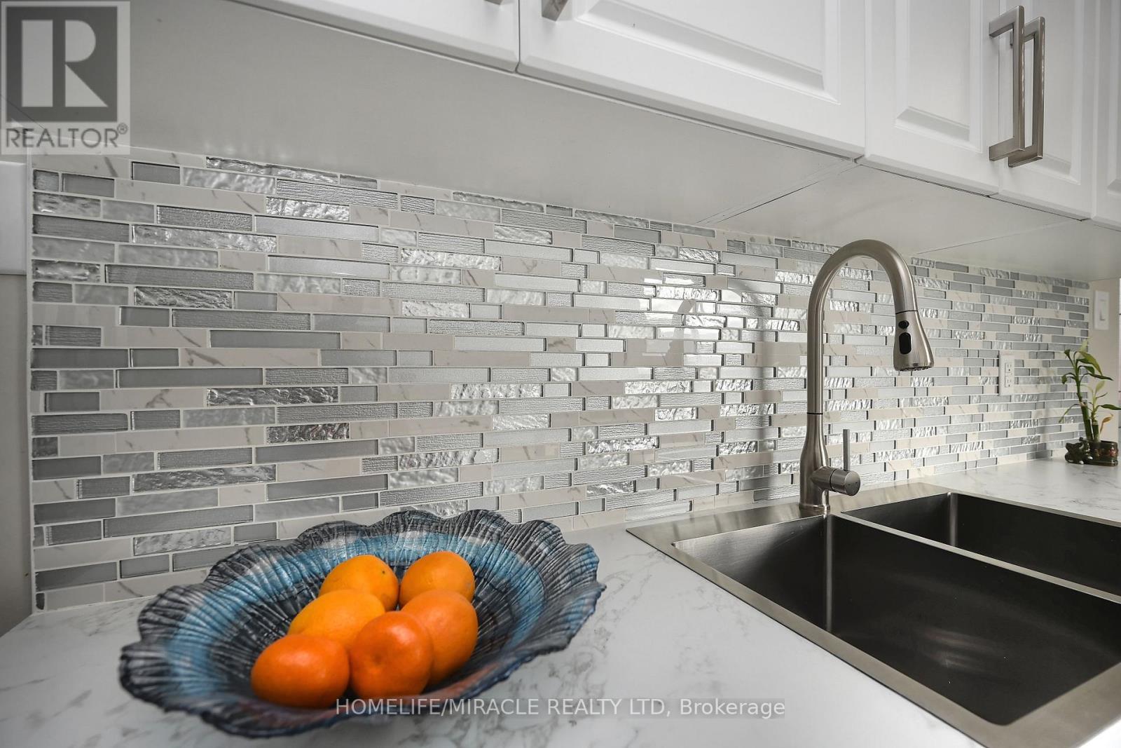 10 Grasspoint Square, Brampton (Northgate), Ontario  L6S 2J2 - Photo 13 - W12740548