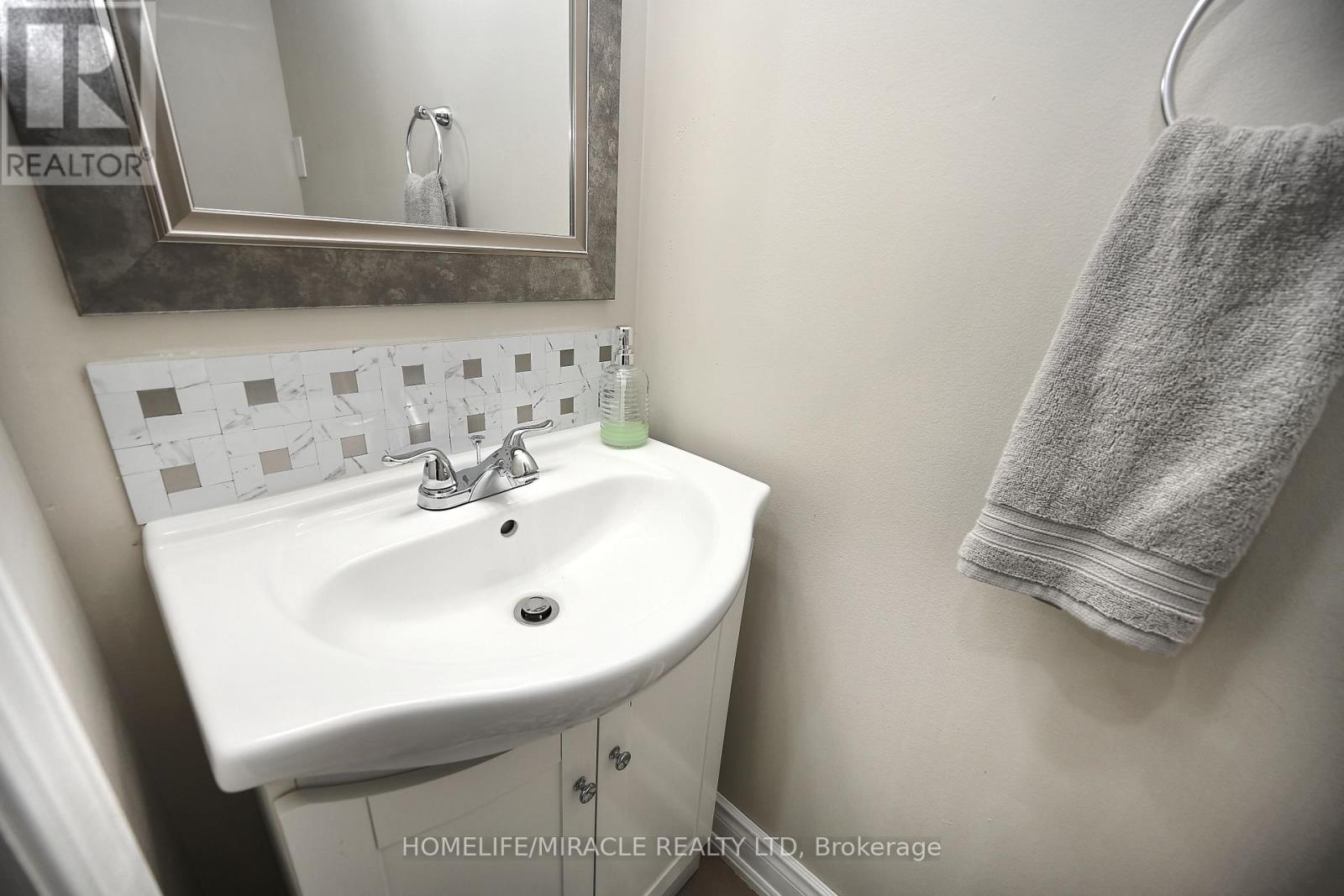 10 Grasspoint Square, Brampton (Northgate), Ontario  L6S 2J2 - Photo 14 - W12740548