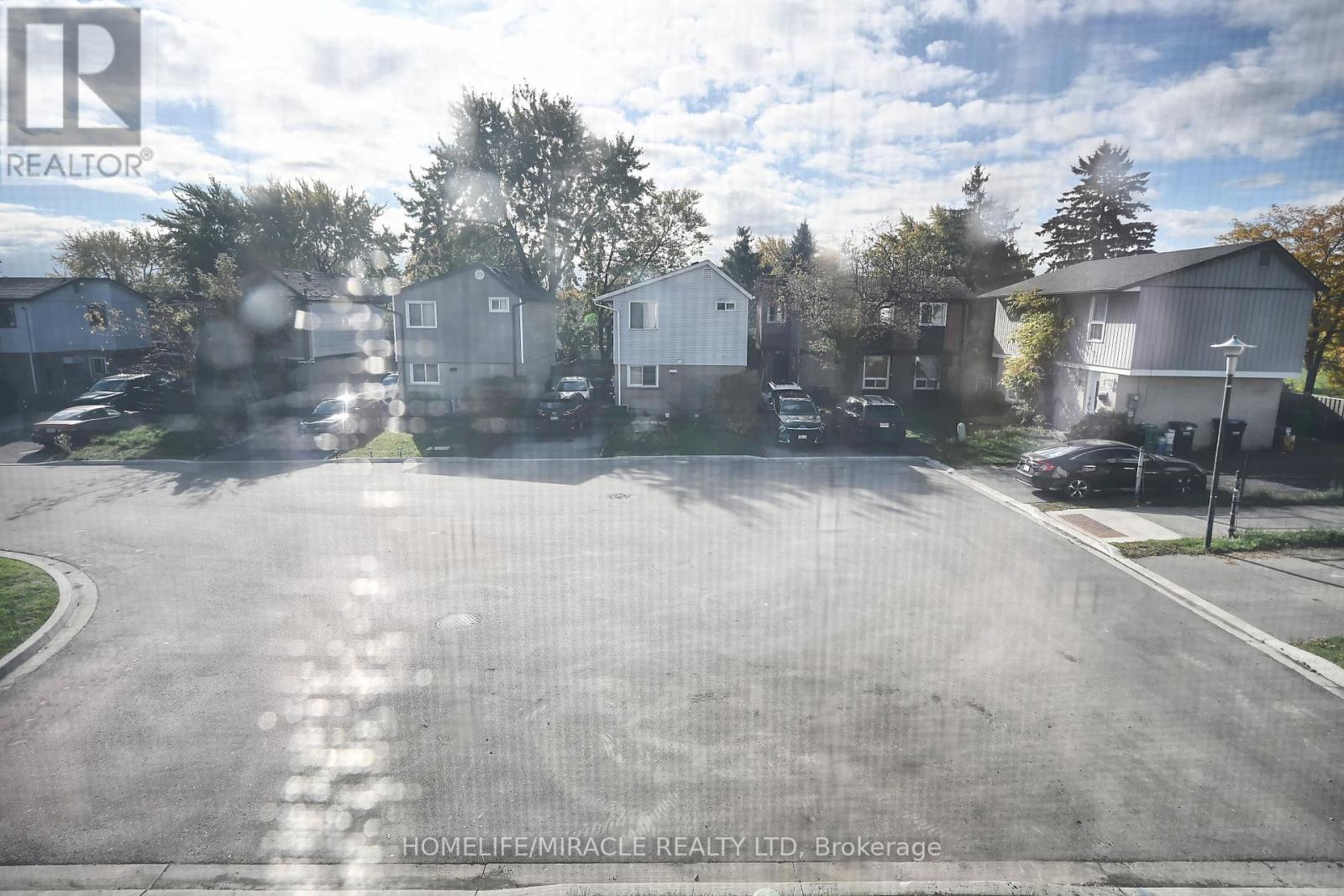 10 Grasspoint Square, Brampton (Northgate), Ontario  L6S 2J2 - Photo 24 - W12740548