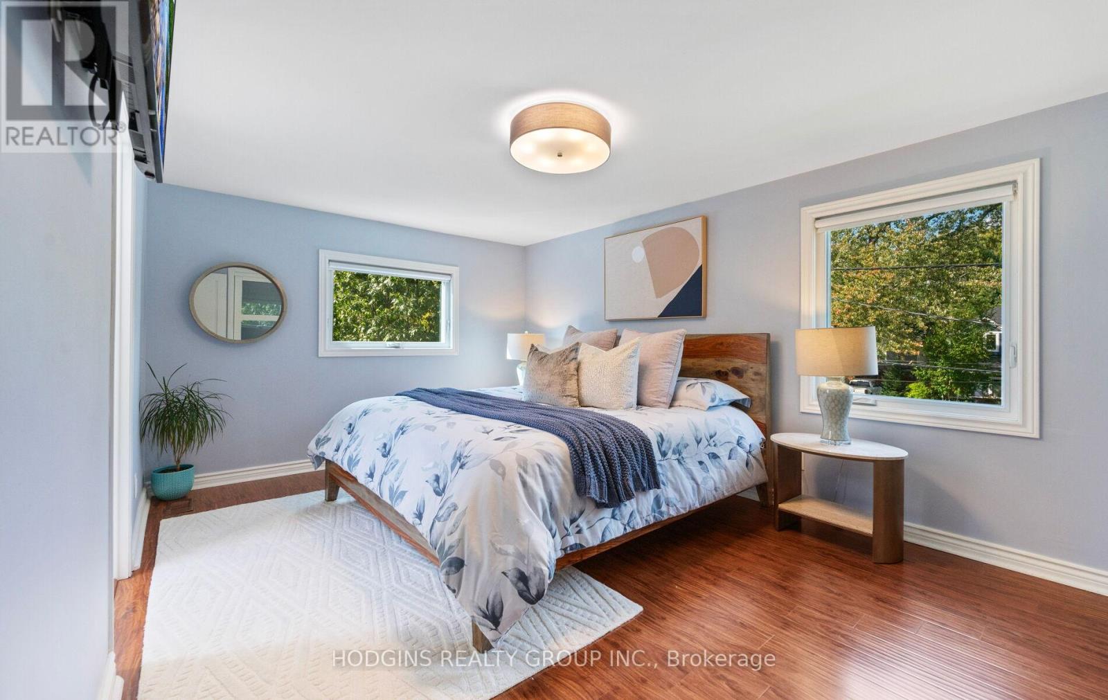 1319 Lakebreeze Drive, Mississauga, Ontario  L5G 3W7 - Photo 20 - W12740586