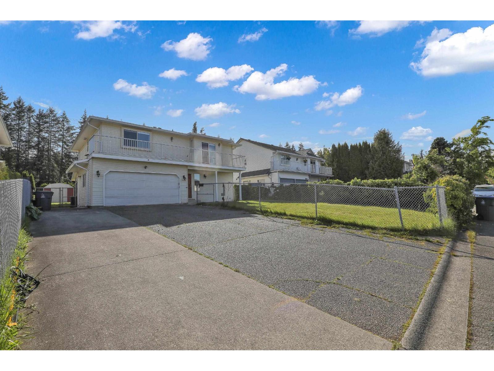 1876 King George Boulevard, Surrey, British Columbia  V4A 5A1 - Photo 2 - R3083403