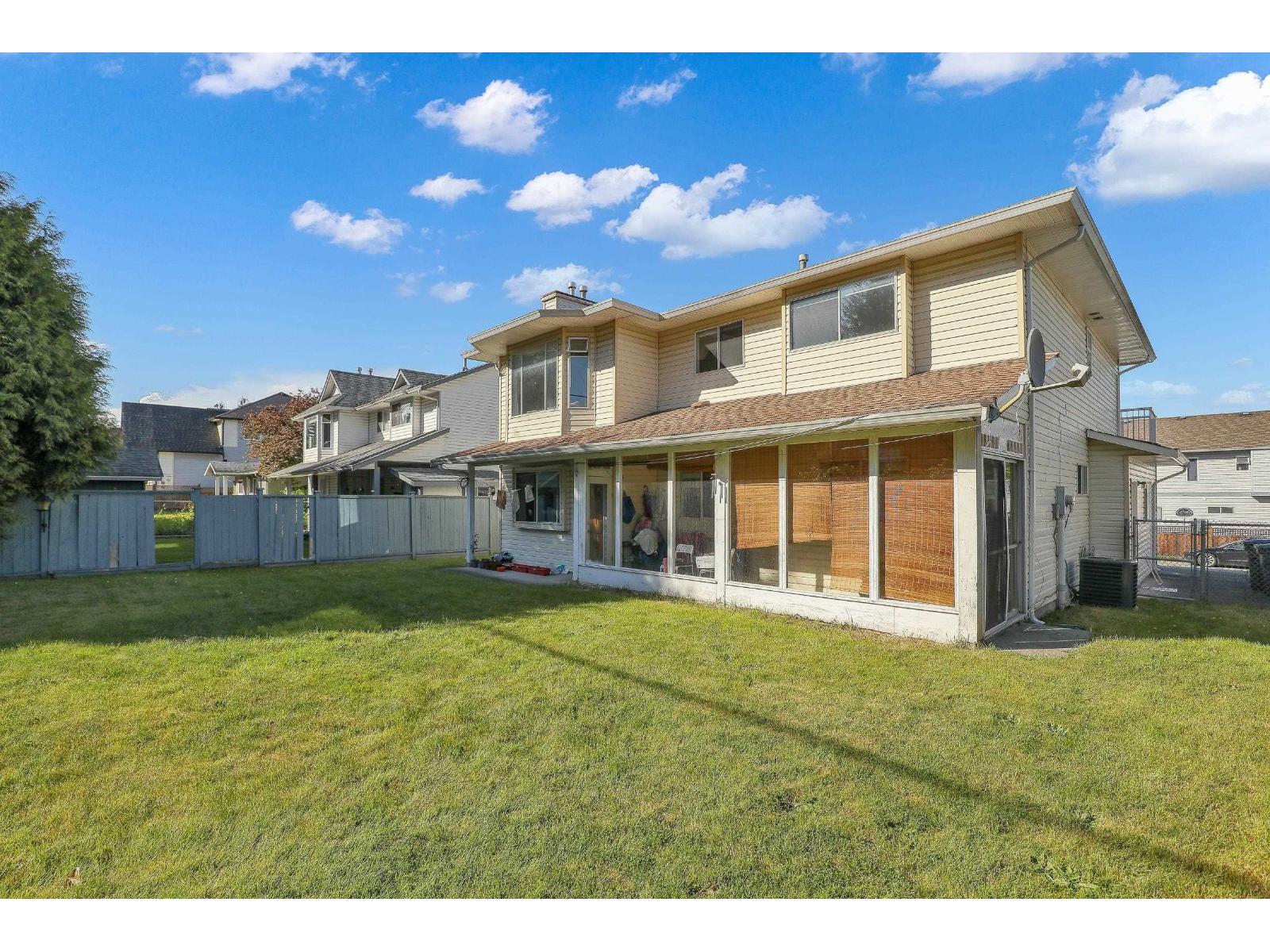 1876 King George Boulevard, Surrey, British Columbia  V4A 5A1 - Photo 5 - R3083403