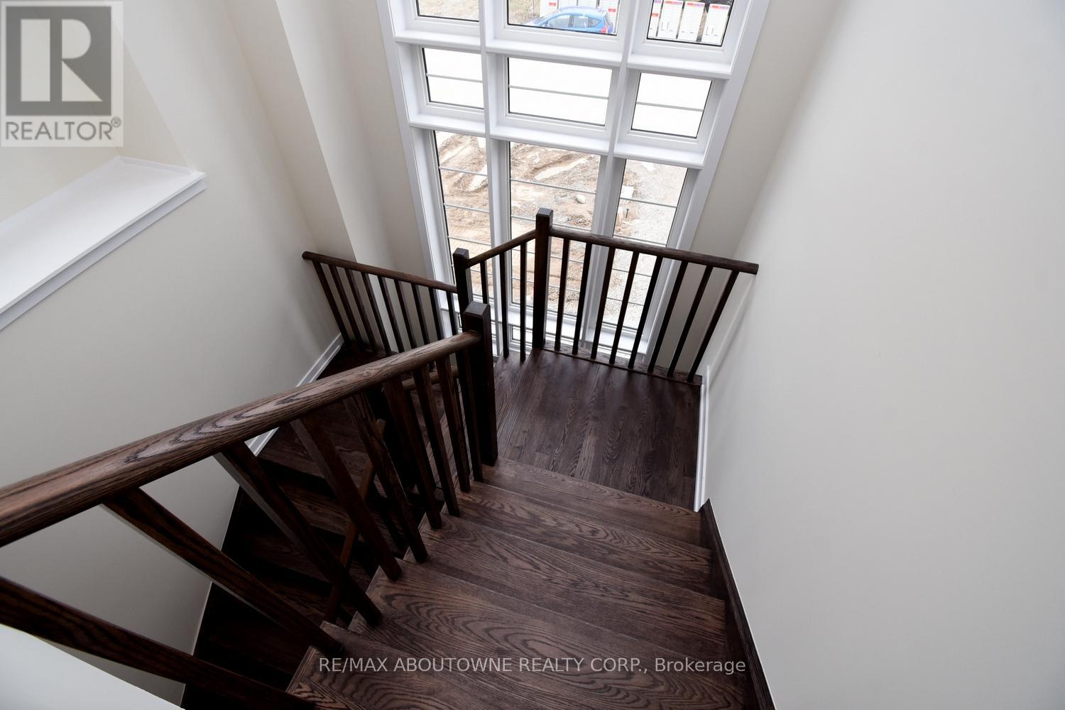 2 Sundin Drive S, Haldimand, Ontario  N3W 0H1 - Photo 16 - X12740488