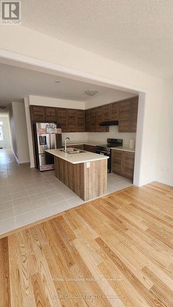 191 Wilmot Road, Brantford, Ontario  N3T 0W7 - Photo 4 - X12740514