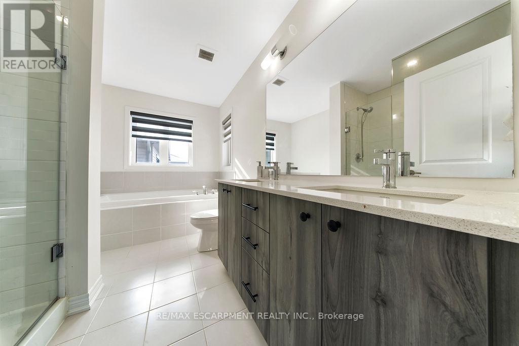 175 Blackbird Way, Hamilton, Ontario  L0R 1W0 - Photo 23 - X12740534