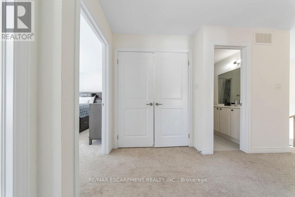 175 Blackbird Way, Hamilton, Ontario  L0R 1W0 - Photo 31 - X12740534