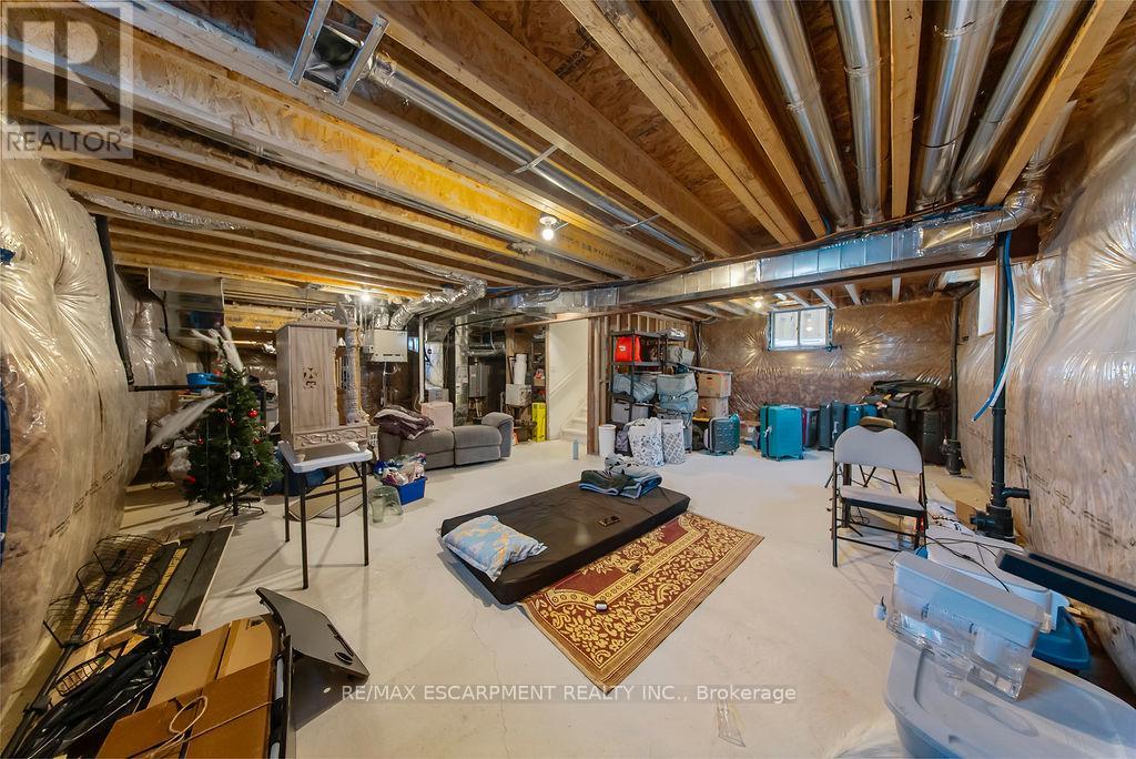 175 Blackbird Way, Hamilton, Ontario  L0R 1W0 - Photo 37 - X12740534