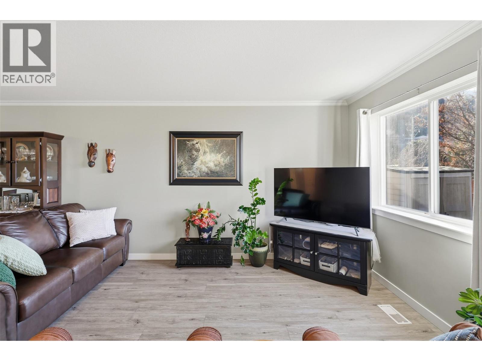 5200 Dallas Drive Unit# 6, Kamloops, British Columbia  V2C 6Y8 - Photo 8 - 10374316