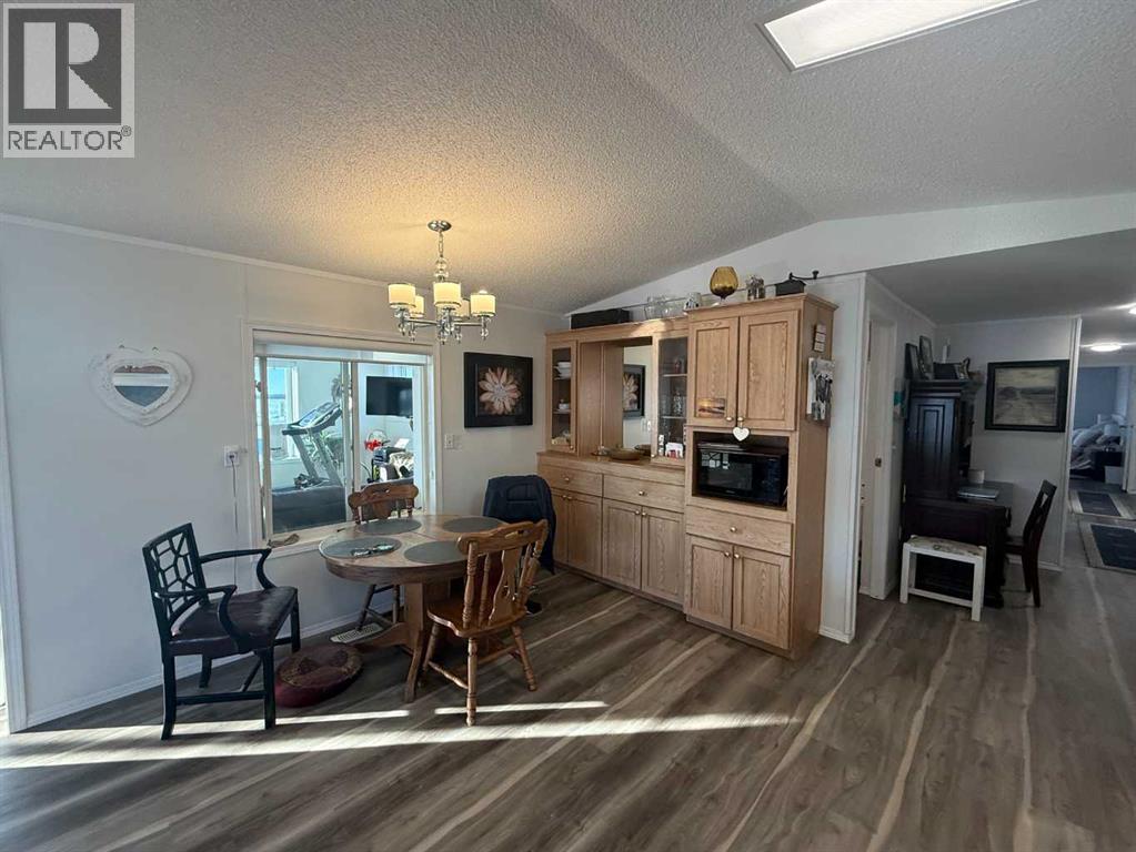 83477 Fairgrounds Road, Rural Northern Sunrise County, Alberta  T8S 1S2 - Photo 10 - A2279835