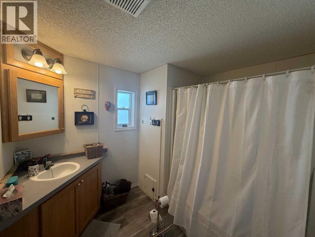 83477 Fairgrounds Road, Rural Northern Sunrise County, Alberta  T8S 1S2 - Photo 15 - A2279835