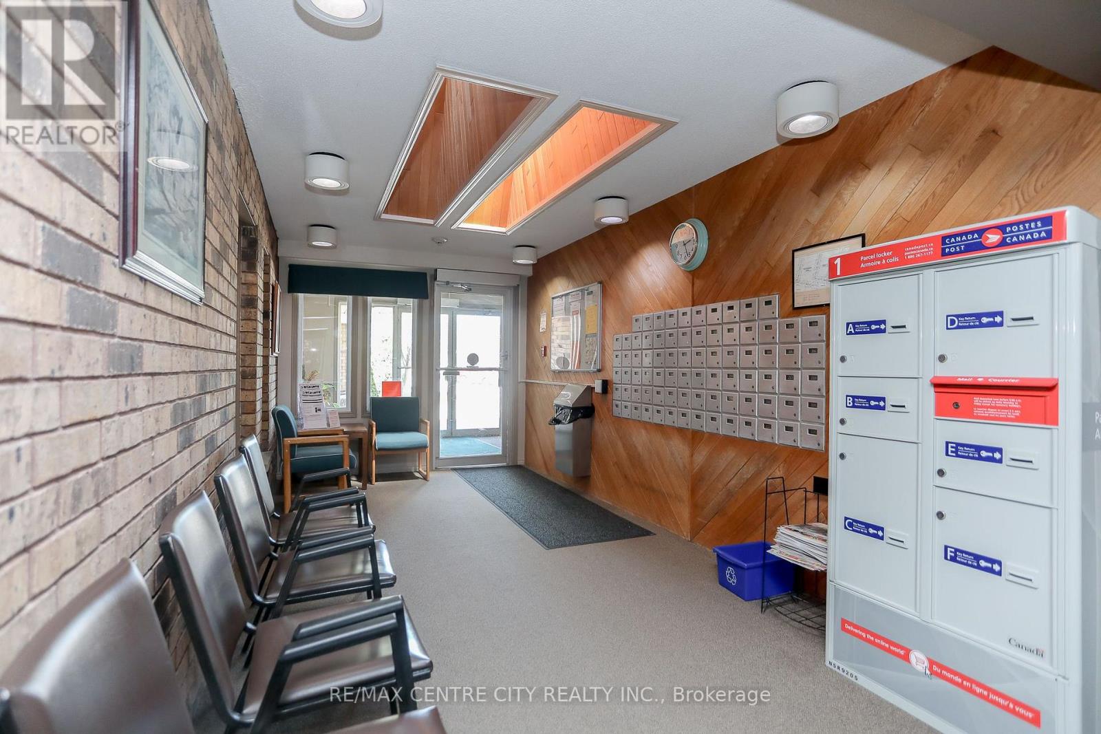 109 - 440 Wellington Street, St. Thomas, Ontario  N5R 5X5 - Photo 33 - X12740620