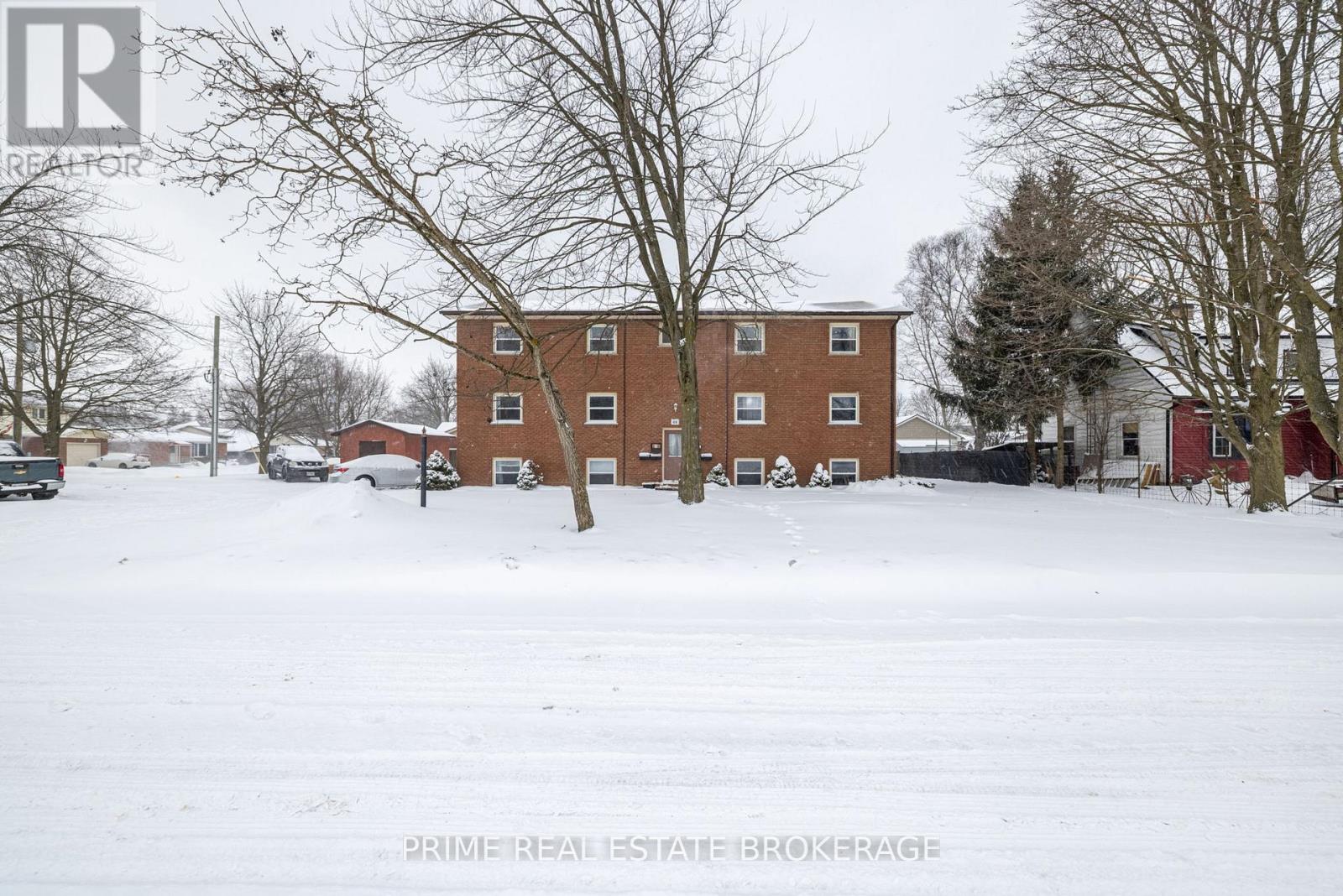 68 Forest Street, Aylmer, Ontario  N5H 1A7 - Photo 2 - X12740622