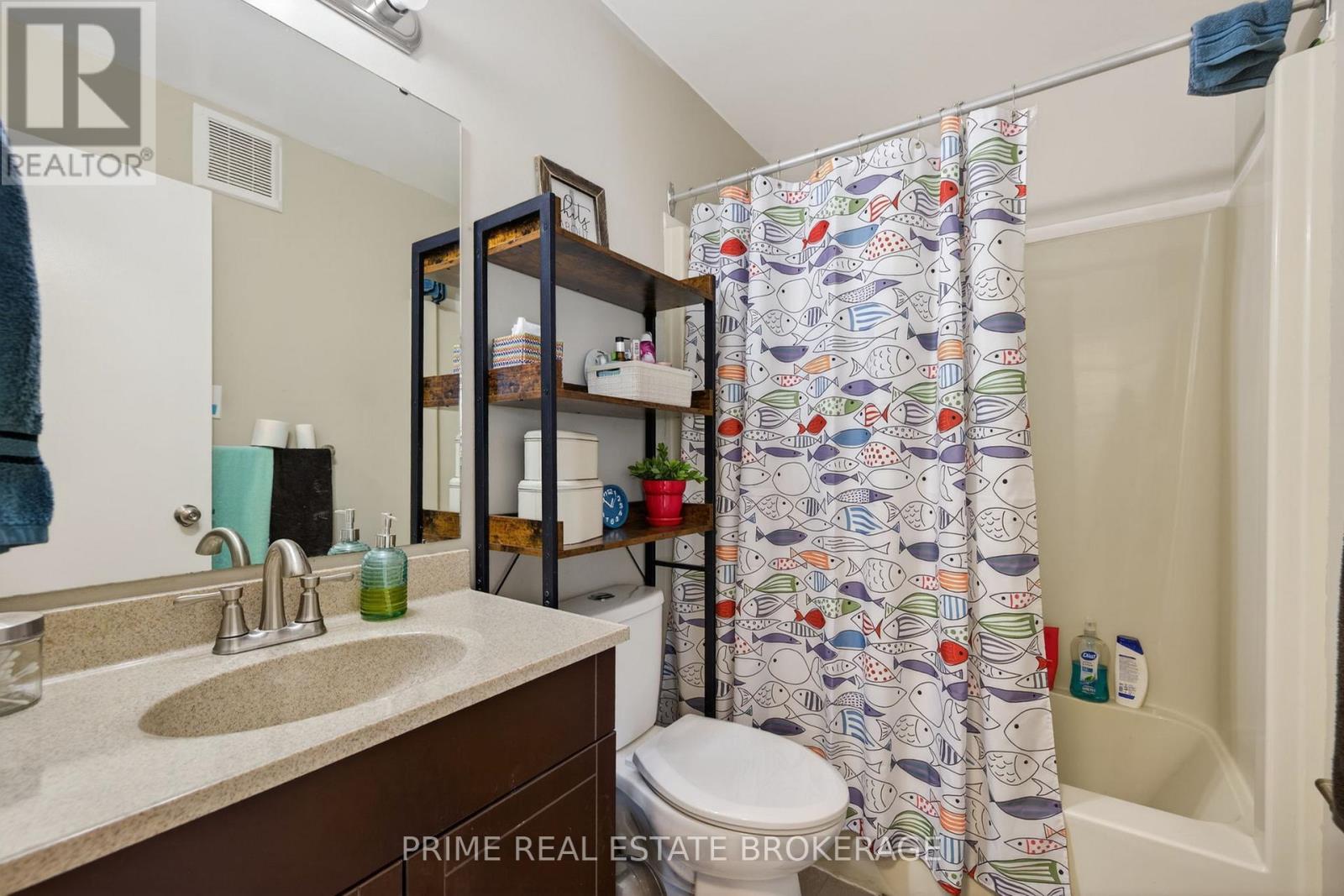 Photo 11 of 20 for 68 Forest Street